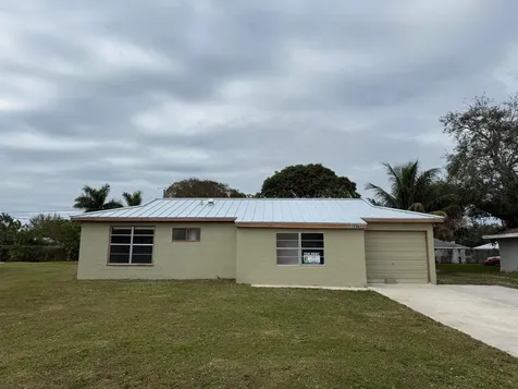 1396 23rd Place SW Vero Beach FL 32962