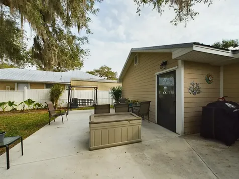 1517 SW 7th Avenue Okeechobee FL 34974