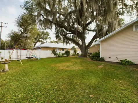 1517 SW 7th Avenue Okeechobee FL 34974