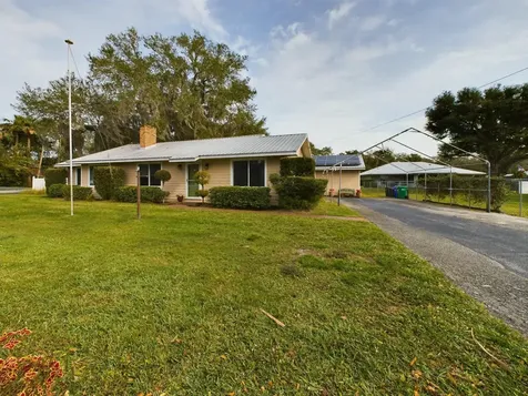 1517 SW 7th Avenue Okeechobee FL 34974