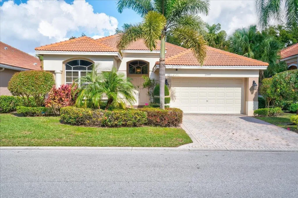 10547 Laurel Estates Lane Lake Worth FL 33449