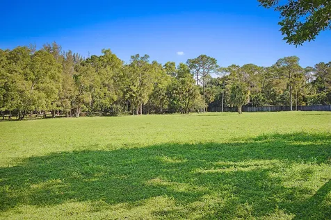 2454/2376 E Road Loxahatchee Groves FL 33470