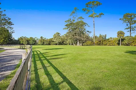 2454/2376 E Road Loxahatchee Groves FL 33470