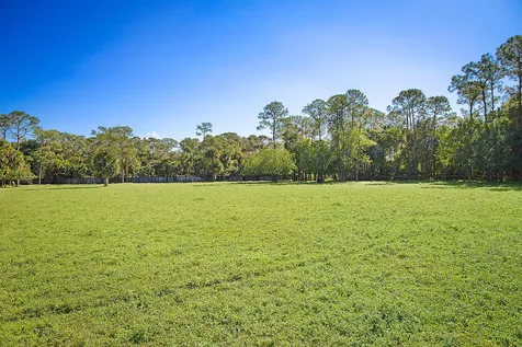 2454/2376 E Road Loxahatchee Groves FL 33470