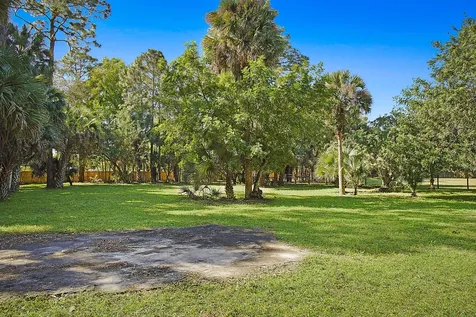 2454/2376 E Road Loxahatchee Groves FL 33470