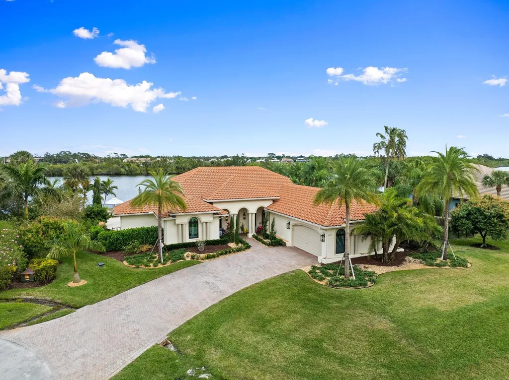 12038 Riverbend Road Port St Lucie FL 34984