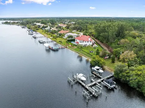 12038 Riverbend Road Port St Lucie FL 34984