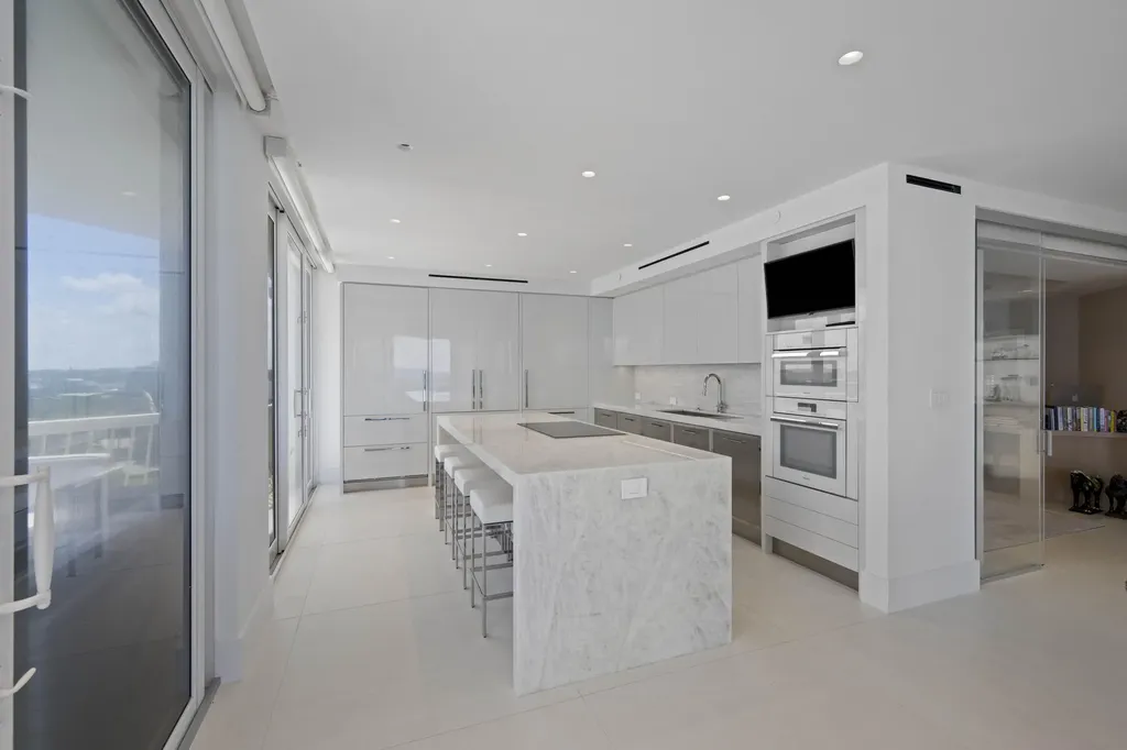 2100 S Ocean Boulevard Palm Beach FL 33480