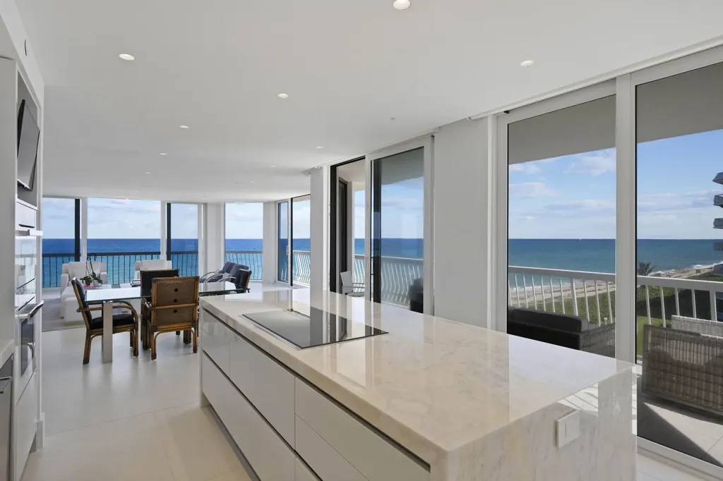 2100 S Ocean Boulevard Palm Beach FL 33480