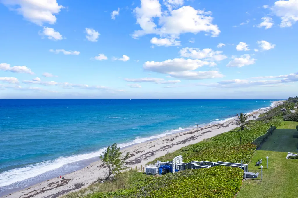 2100 S Ocean Boulevard Palm Beach FL 33480
