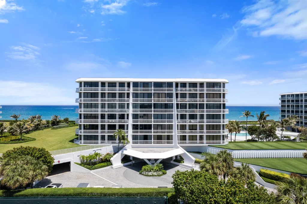 2100 S Ocean Boulevard Palm Beach FL 33480