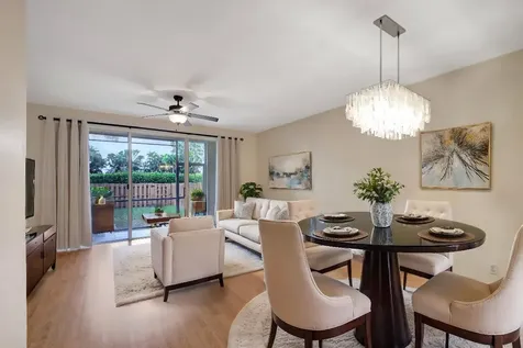 8075 Bellagio Lane Boynton Beach FL 33472