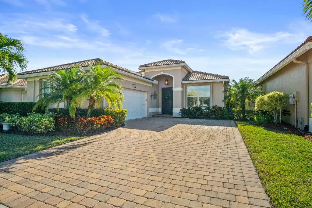 1662 NW Old Oak Terrace Jensen Beach FL 34957