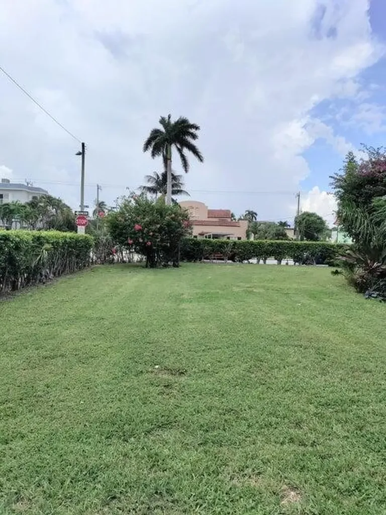 130 S Lakeside 1 Drive Lake Worth Beach FL 33460