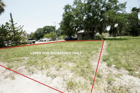 110 N 12th N Street Fort Pierce FL 34950