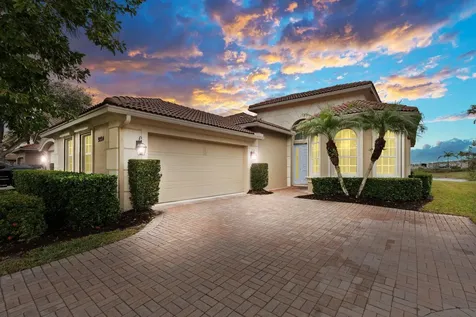 9204 Short Chip Circle Port St Lucie FL 34986