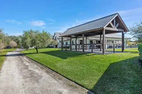 4915 Stables Way Wellington FL 33414