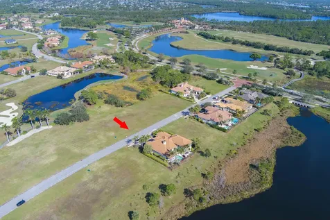 110 SE Rio Casarano Port St Lucie FL 34984
