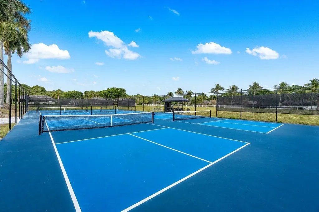 11863 Wimbledon Circle Wellington FL 33414