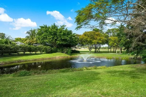 11863 Wimbledon Circle Wellington FL 33414