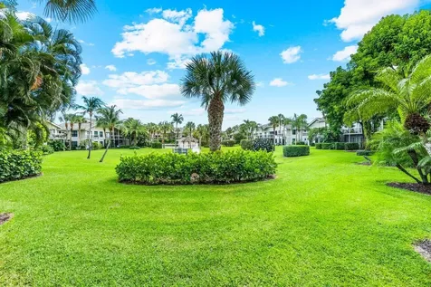 11863 Wimbledon Circle Wellington FL 33414