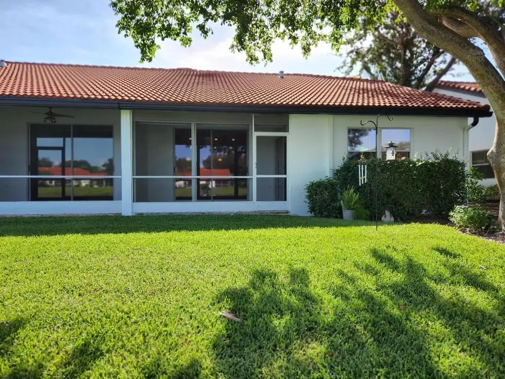 18412 Via Di Regina Boca Raton FL 33496