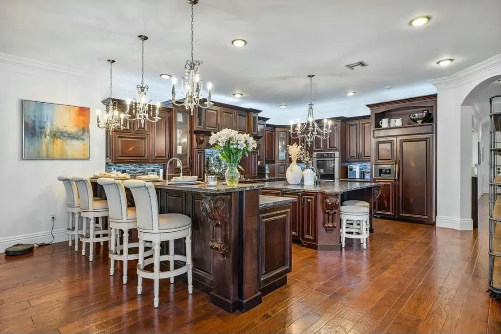 10527 El Paraiso Place Delray Beach FL 33446