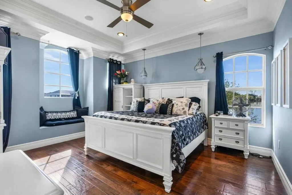 10527 El Paraiso Place Delray Beach FL 33446