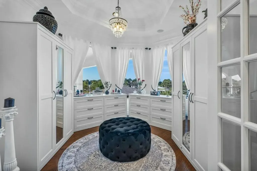 10527 El Paraiso Place Delray Beach FL 33446