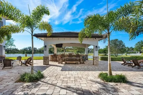 10527 El Paraiso Place Delray Beach FL 33446