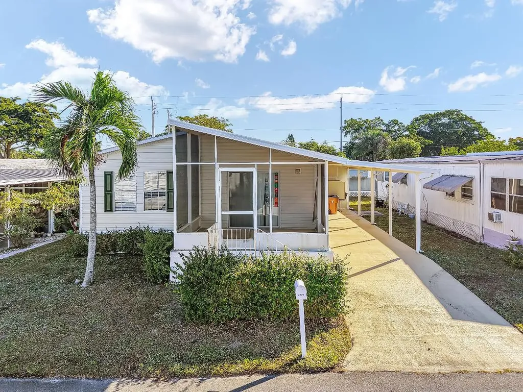 4920 NW 2nd Terrace Pompano Beach FL 33064