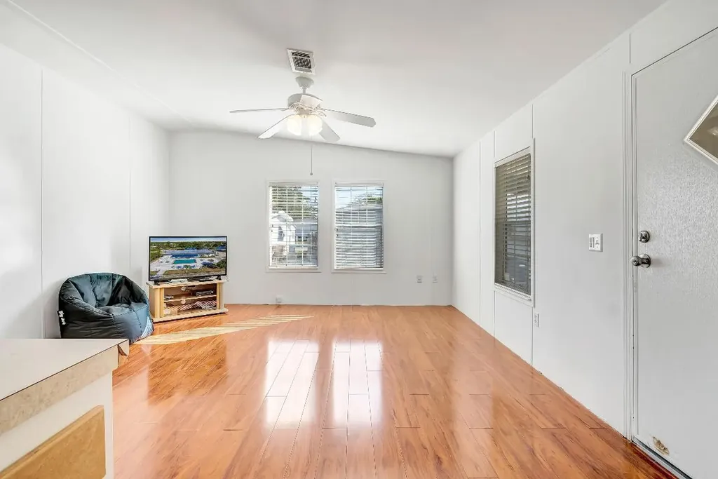 4920 NW 2nd Terrace Pompano Beach FL 33064