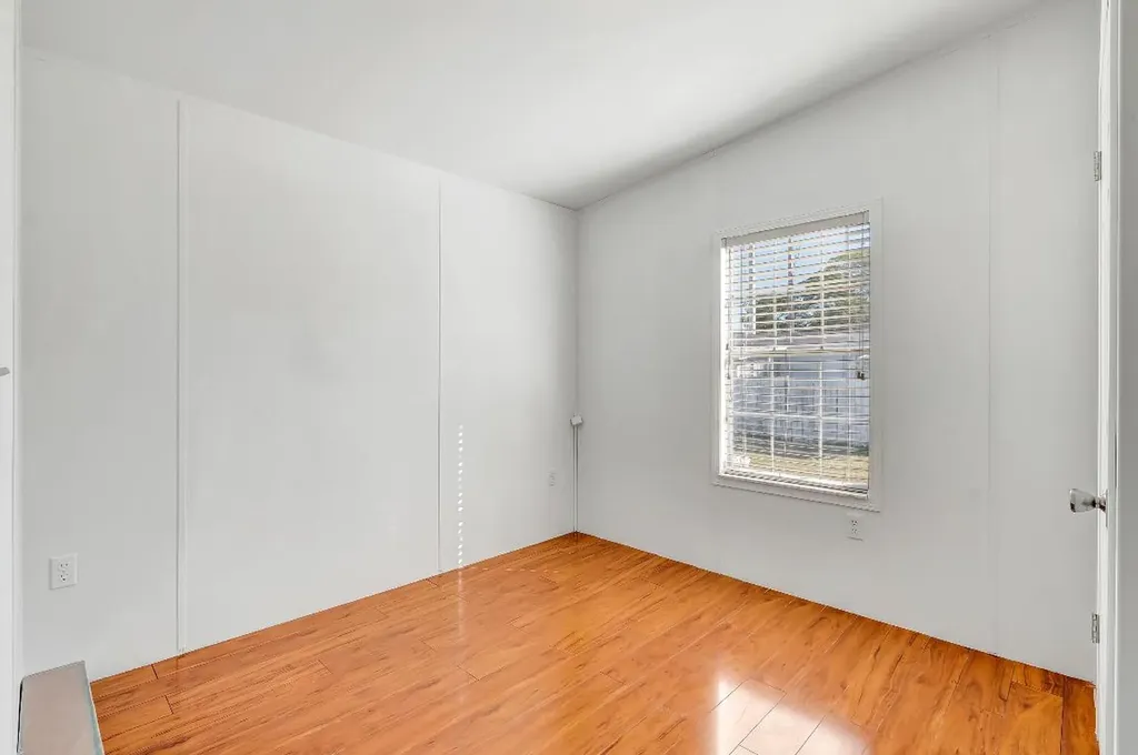 4920 NW 2nd Terrace Pompano Beach FL 33064