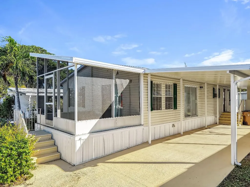 4920 NW 2nd Terrace Pompano Beach FL 33064