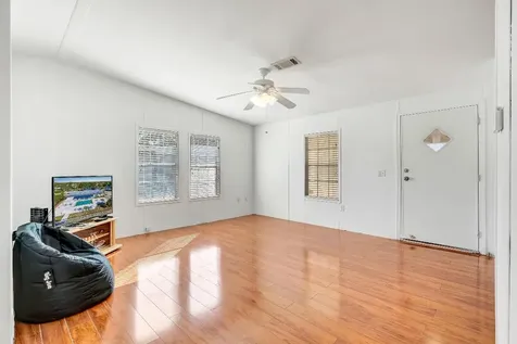 4920 NW 2nd Terrace Pompano Beach FL 33064