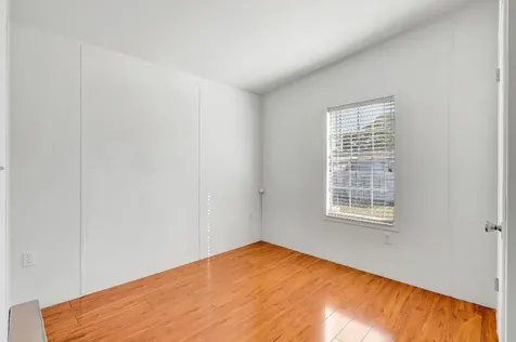 4920 NW 2nd Terrace Pompano Beach FL 33064