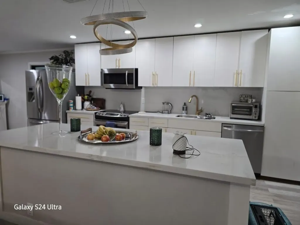 3271 Fairway Drive Pompano Beach FL 33069