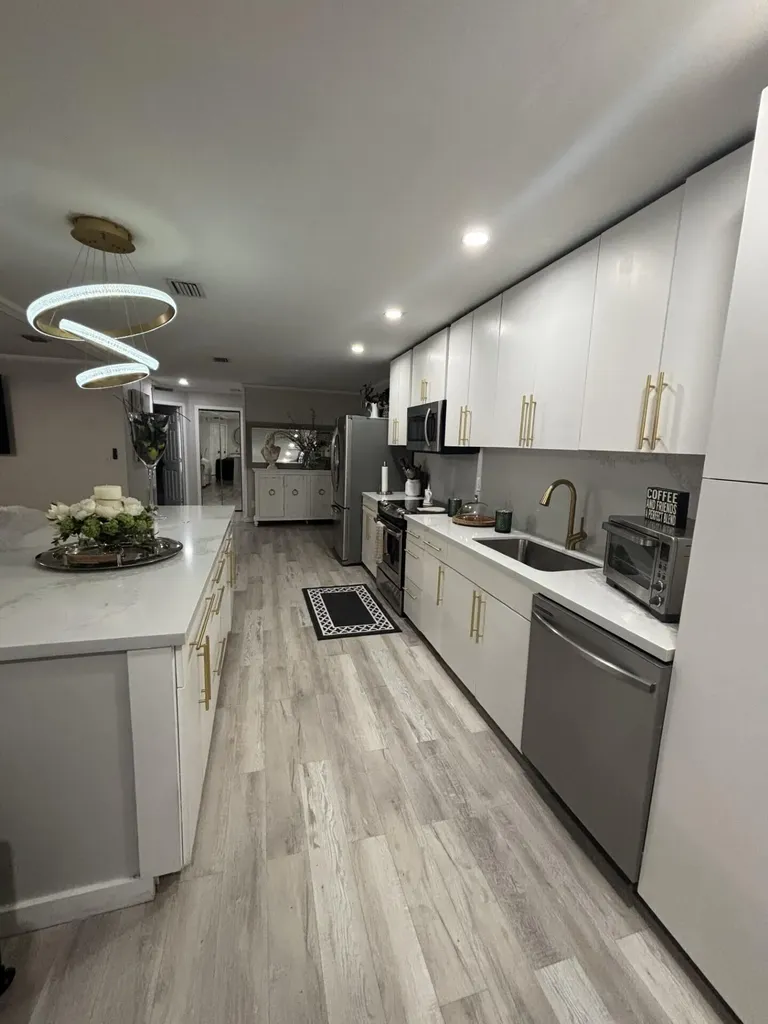 3271 Fairway Drive Pompano Beach FL 33069