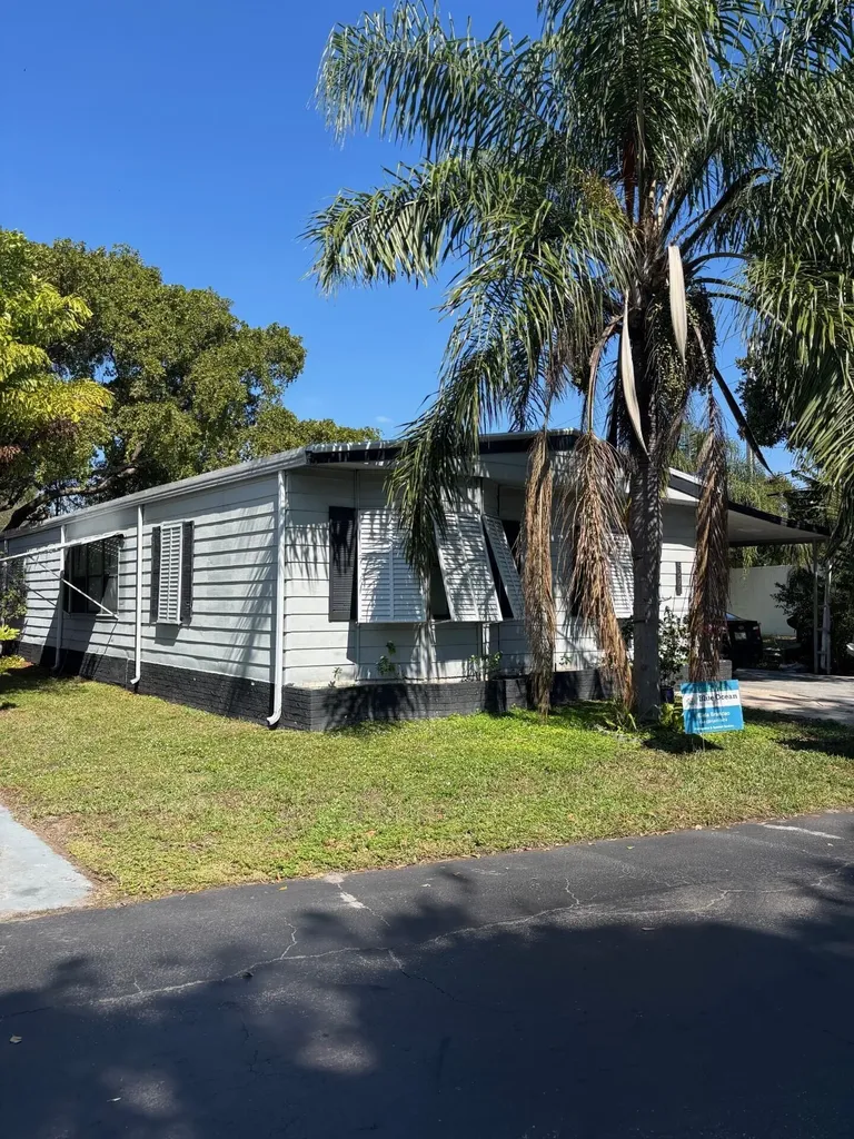 3271 Fairway Drive Pompano Beach FL 33069