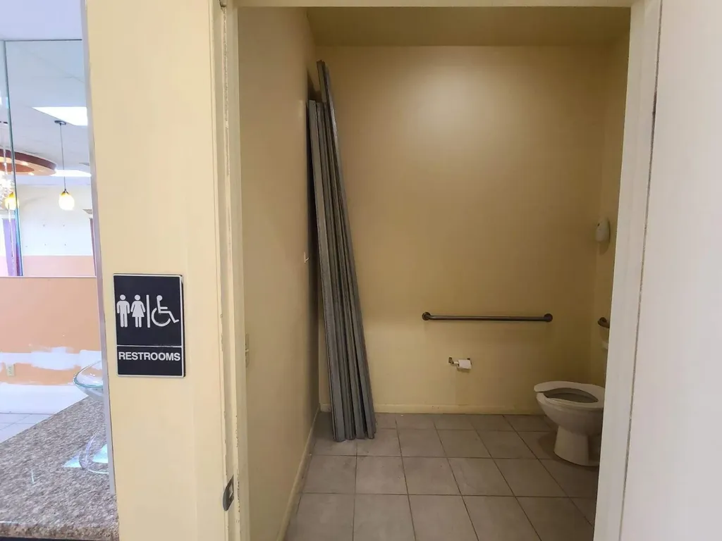 6374 SE Federal Highway Stuart FL 34997
