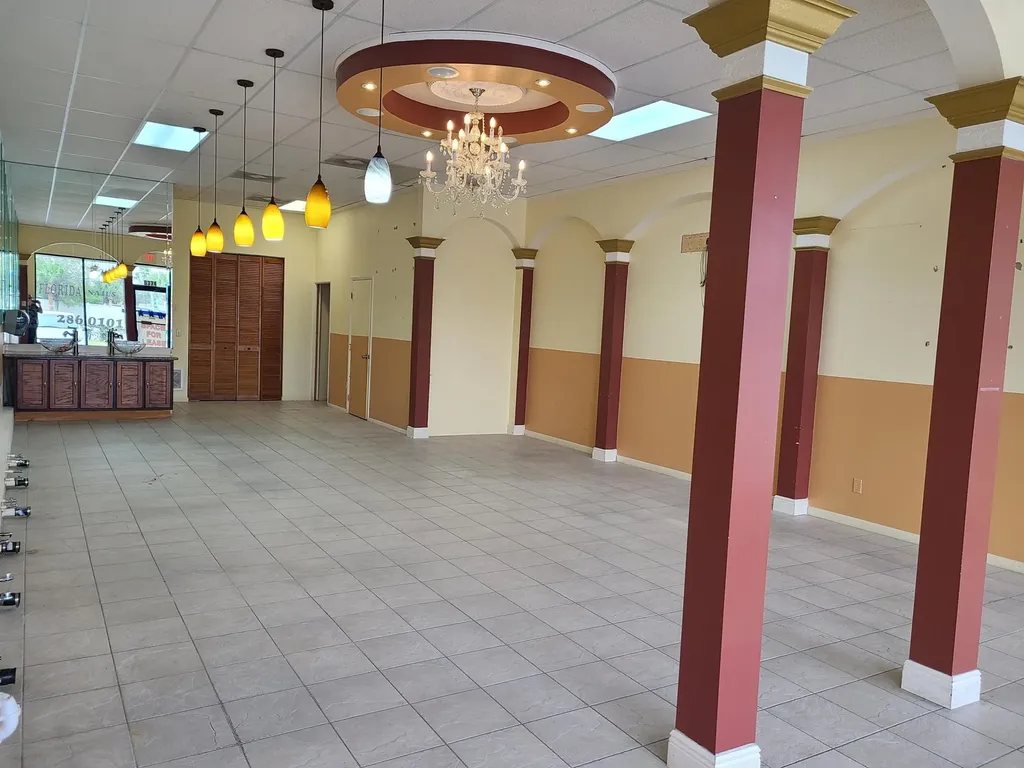 6374 SE Federal Highway Stuart FL 34997