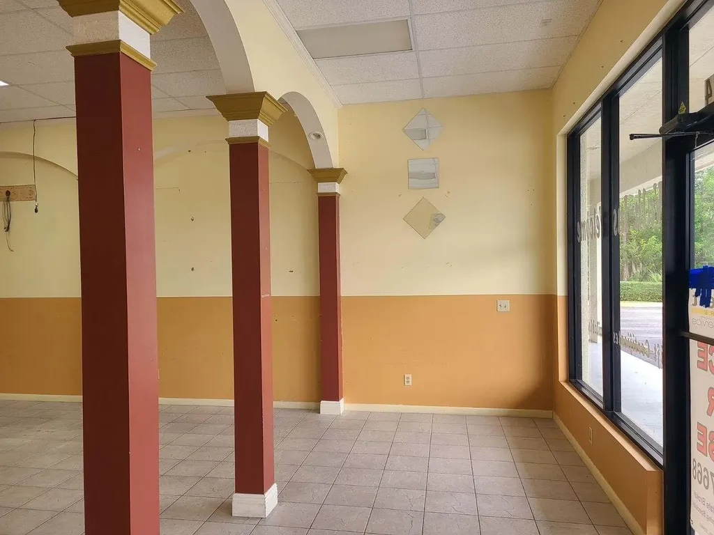 6374 SE Federal Highway Stuart FL 34997