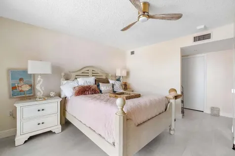 2601 Marina Isle Way Jupiter FL 33477