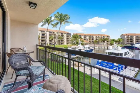 2601 Marina Isle Way Jupiter FL 33477