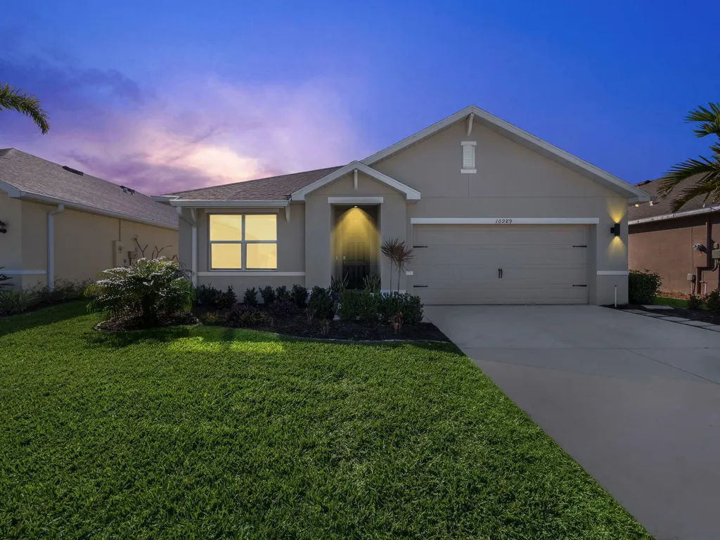 10989 SW Tessili Way Port St Lucie FL 34987