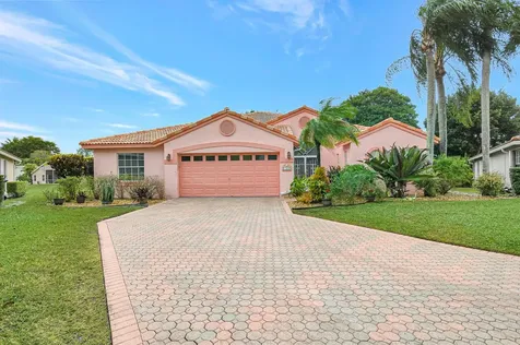 144 Egret Circle Greenacres FL 33413