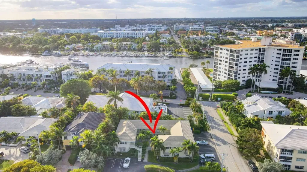 100 Venetian Drive Delray Beach FL 33483