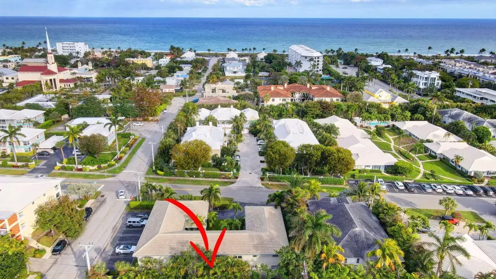 100 Venetian Drive Delray Beach FL 33483