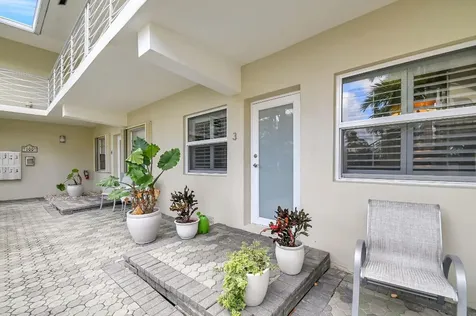 100 Venetian Drive Delray Beach FL 33483