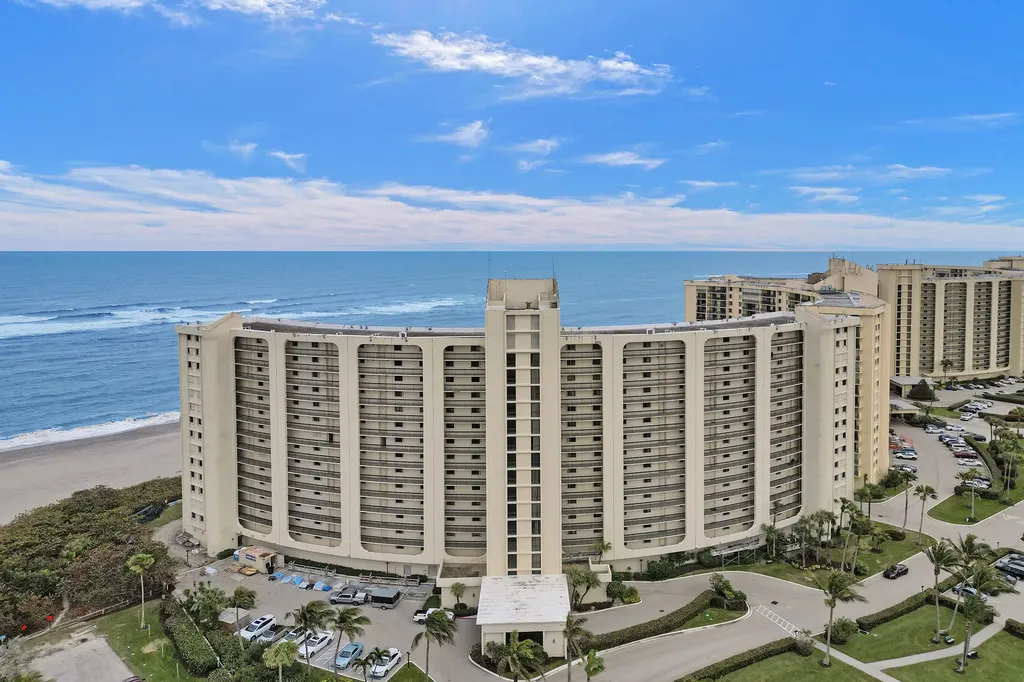 400 Ocean Trail Way Jupiter FL 33477